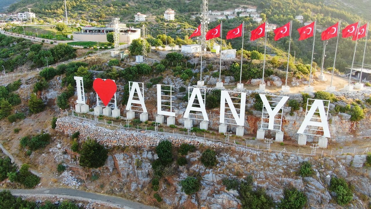 What to do in Alanya Center?